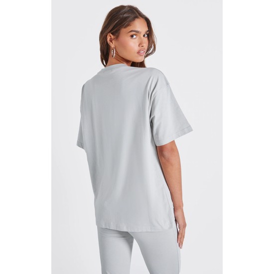 PRETTYLITTLETHING Pale Grey Printed Oversized T-shirt PRETTYLITTLETHING Pale Grey Printed Oversized T-shirt
